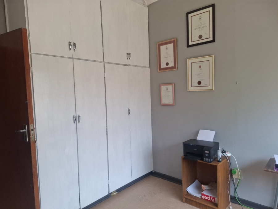 3 Bedroom Property for Sale in Presidentia Free State